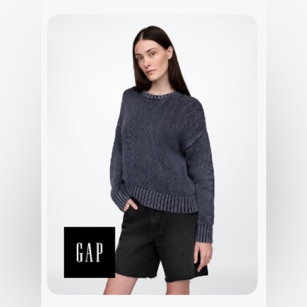GAP 100% Cotton Relaxed Sweater in Navy Acid Wash